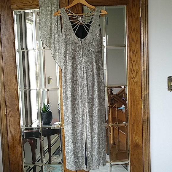 Formal Gown - Picture 2 of 2